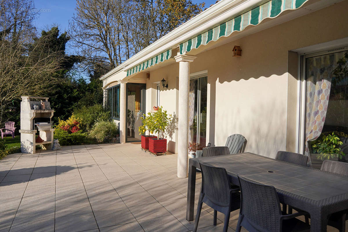 Maison à SAINT-SULPICE-DE-ROYAN