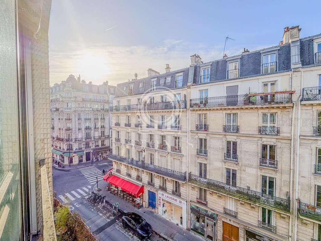 Appartement à PARIS-11E