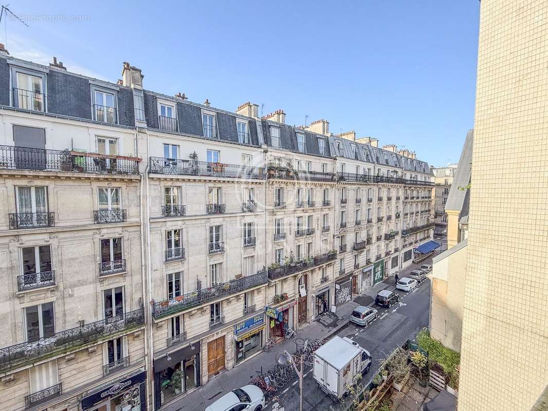 Appartement à PARIS-11E