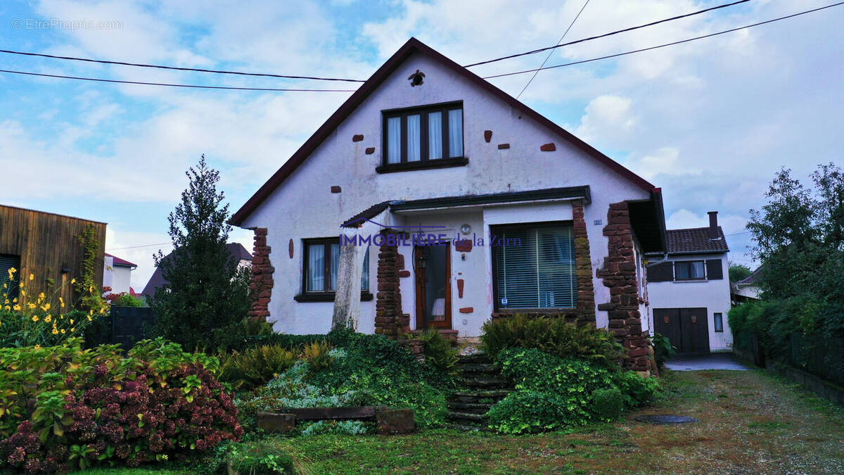 Maison à WEYERSHEIM