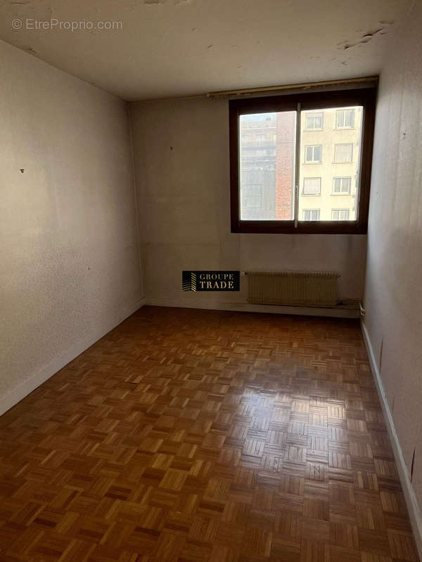 Appartement à PARIS-20E