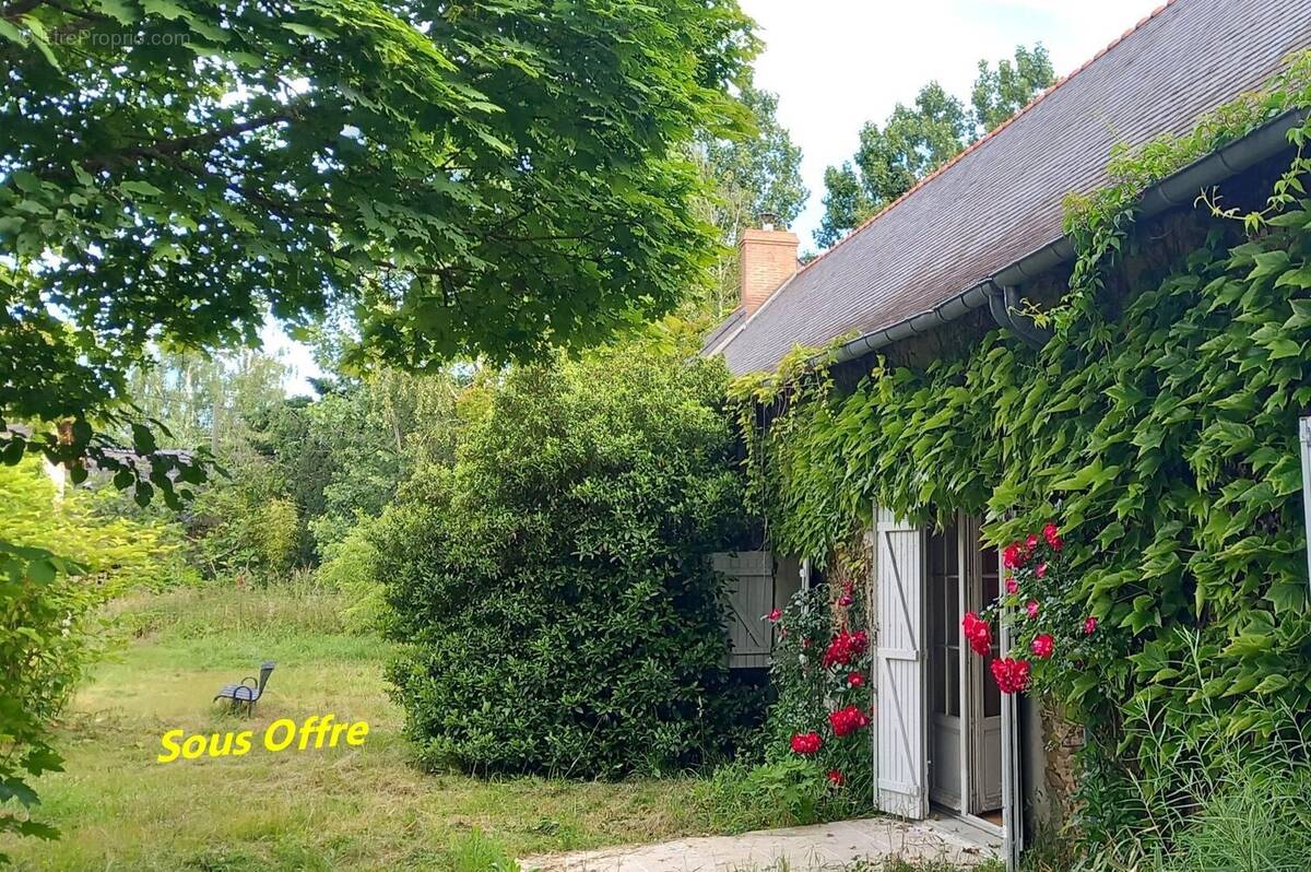 Maison à CHATEAUNEUF-SUR-SARTHE