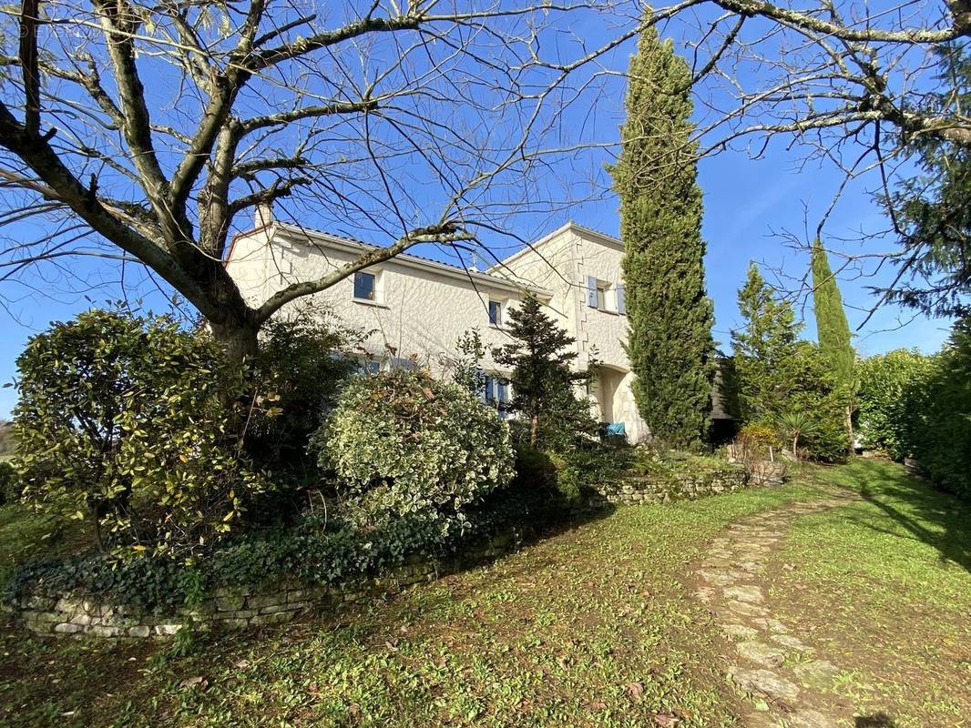 Maison à SAINT-SATURNIN