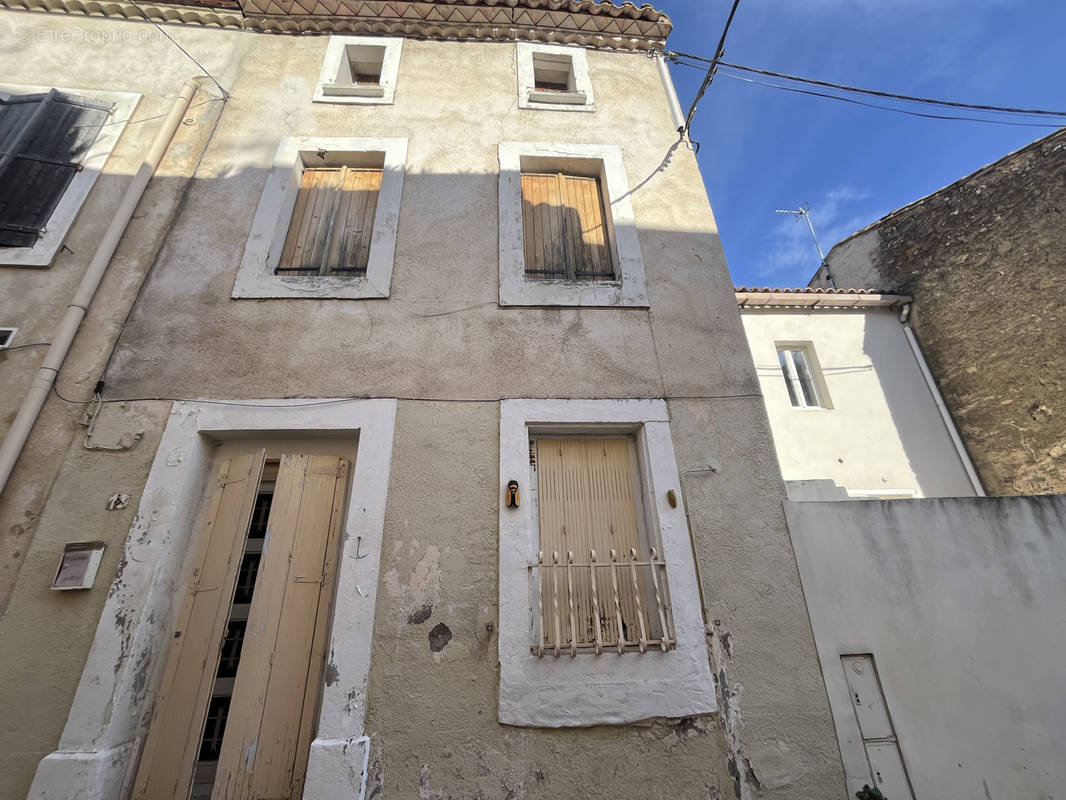 Maison à LEZIGNAN-CORBIERES