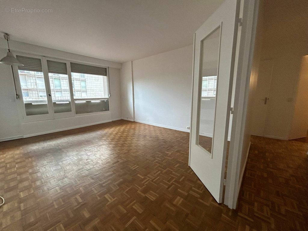 Appartement à VILLEURBANNE