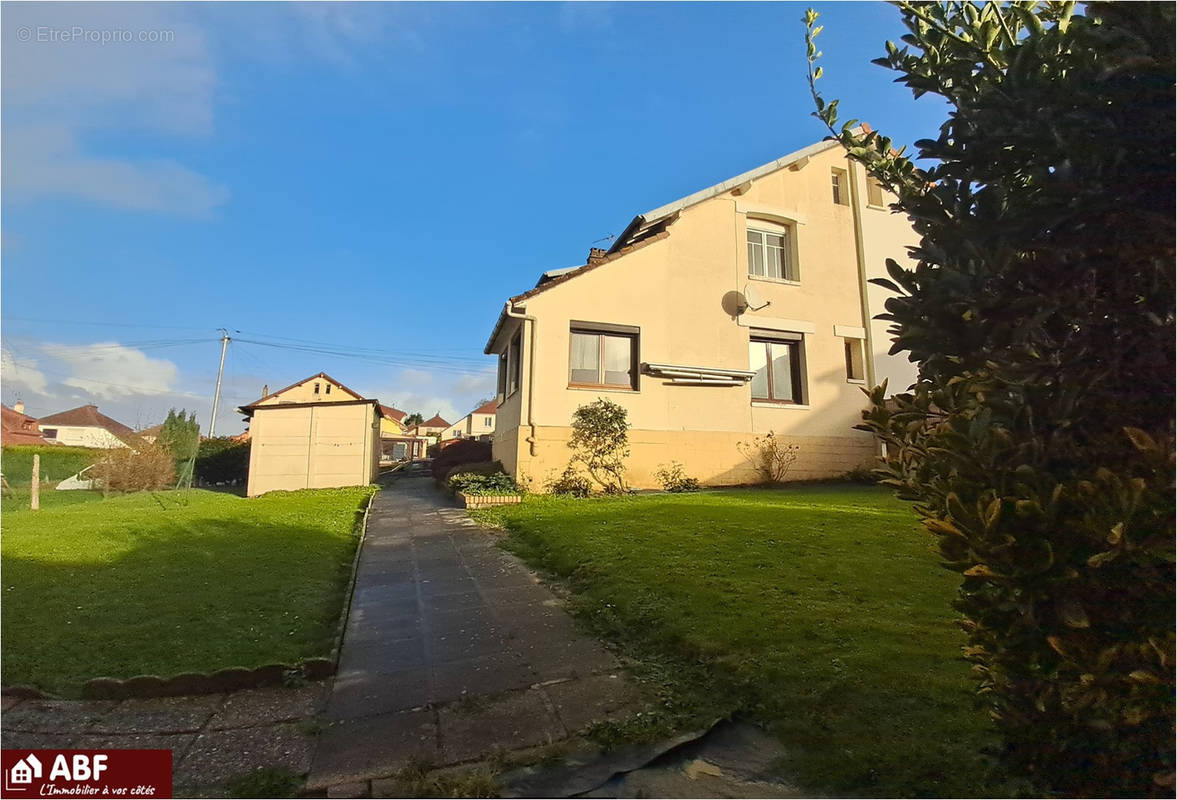 Maison à ARQUES-LA-BATAILLE