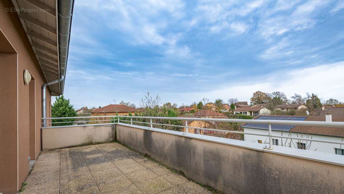 Appartement à FOISSIAT