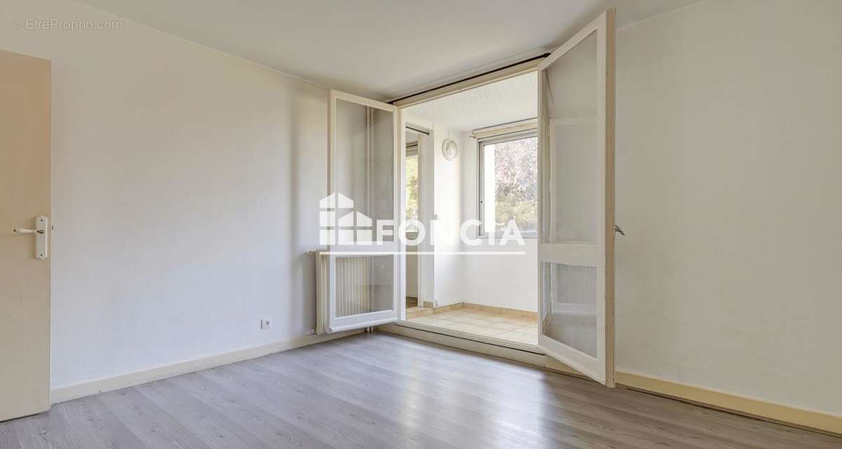 Appartement à MARSEILLE-11E