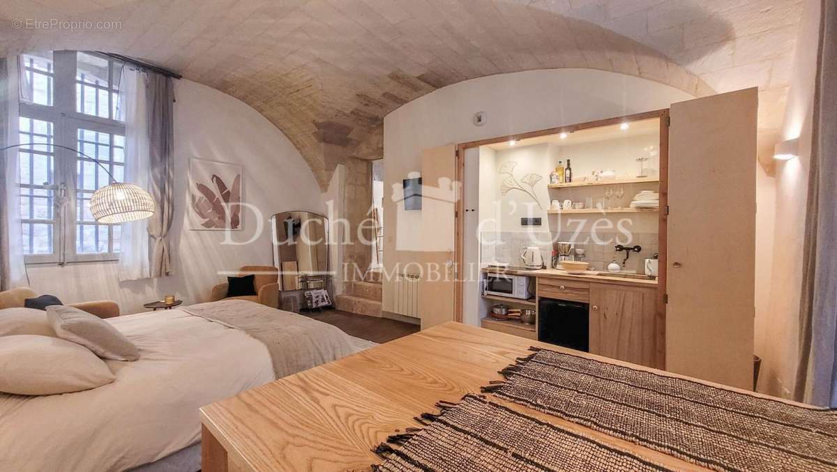 Appartement à UZES