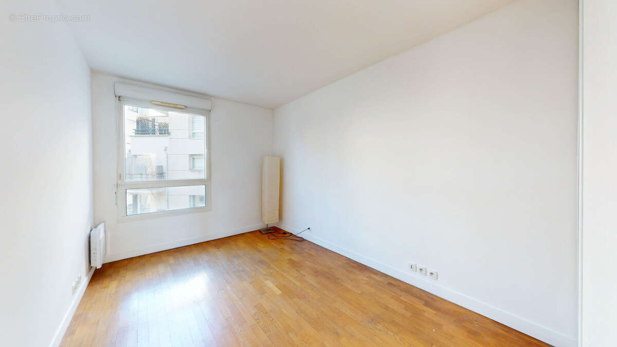 Appartement à PARIS-20E