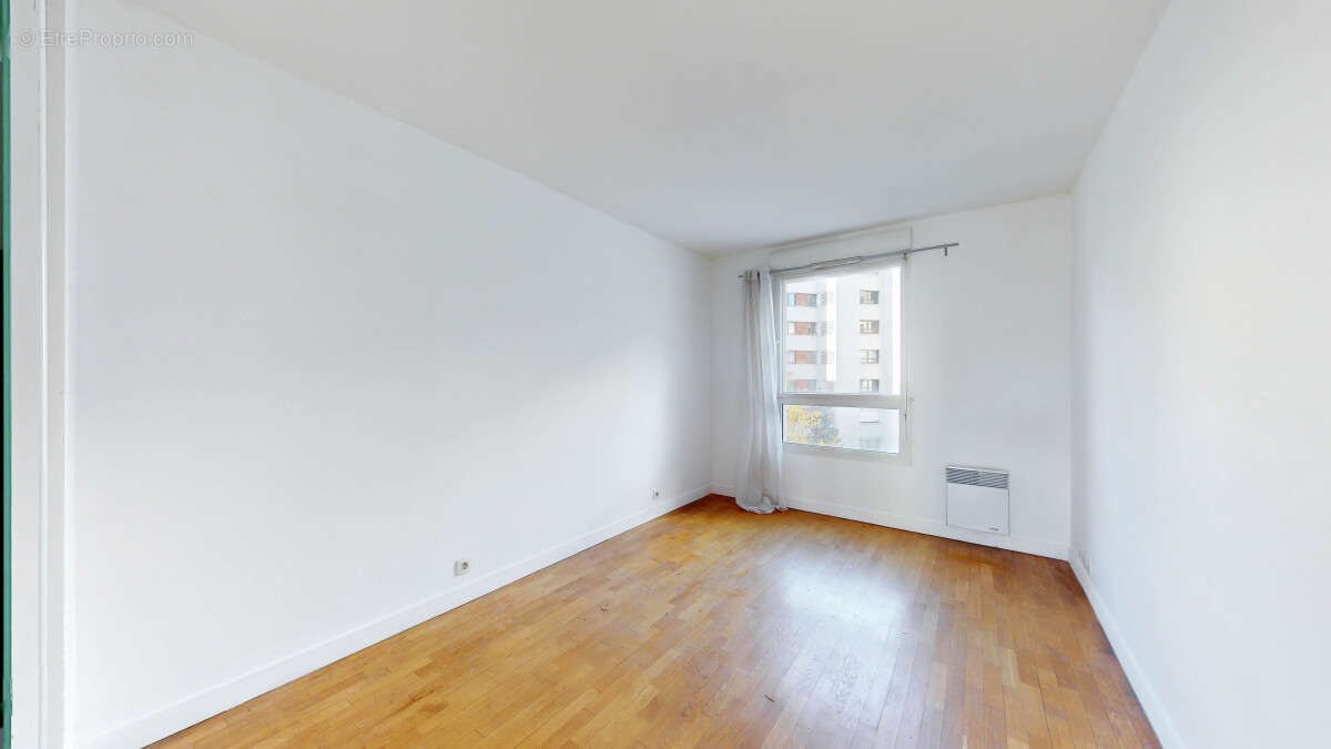 Appartement à PARIS-20E