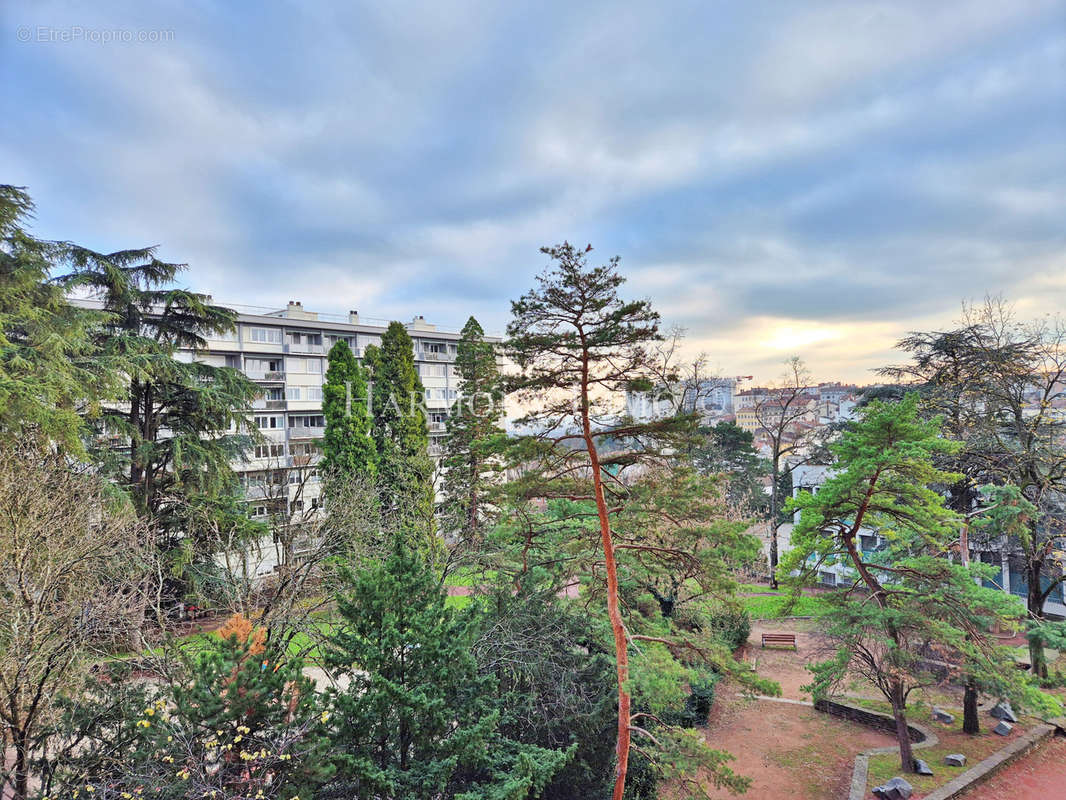 Appartement à CALUIRE-ET-CUIRE