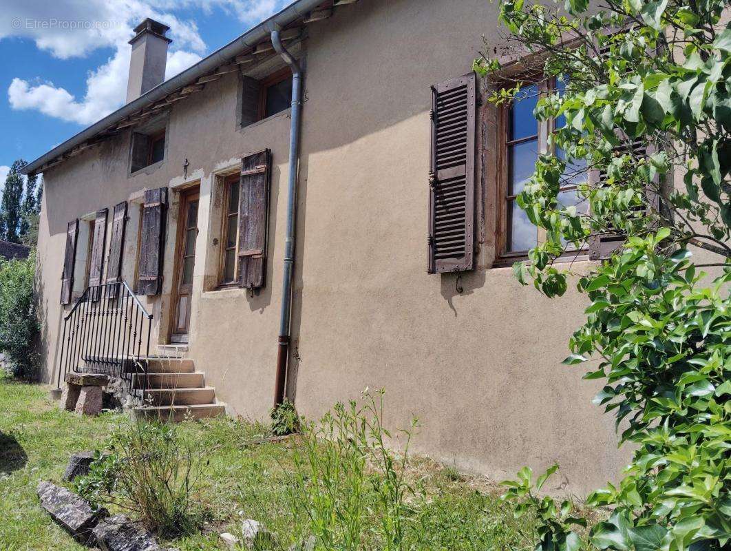 Appartement à CUISERY