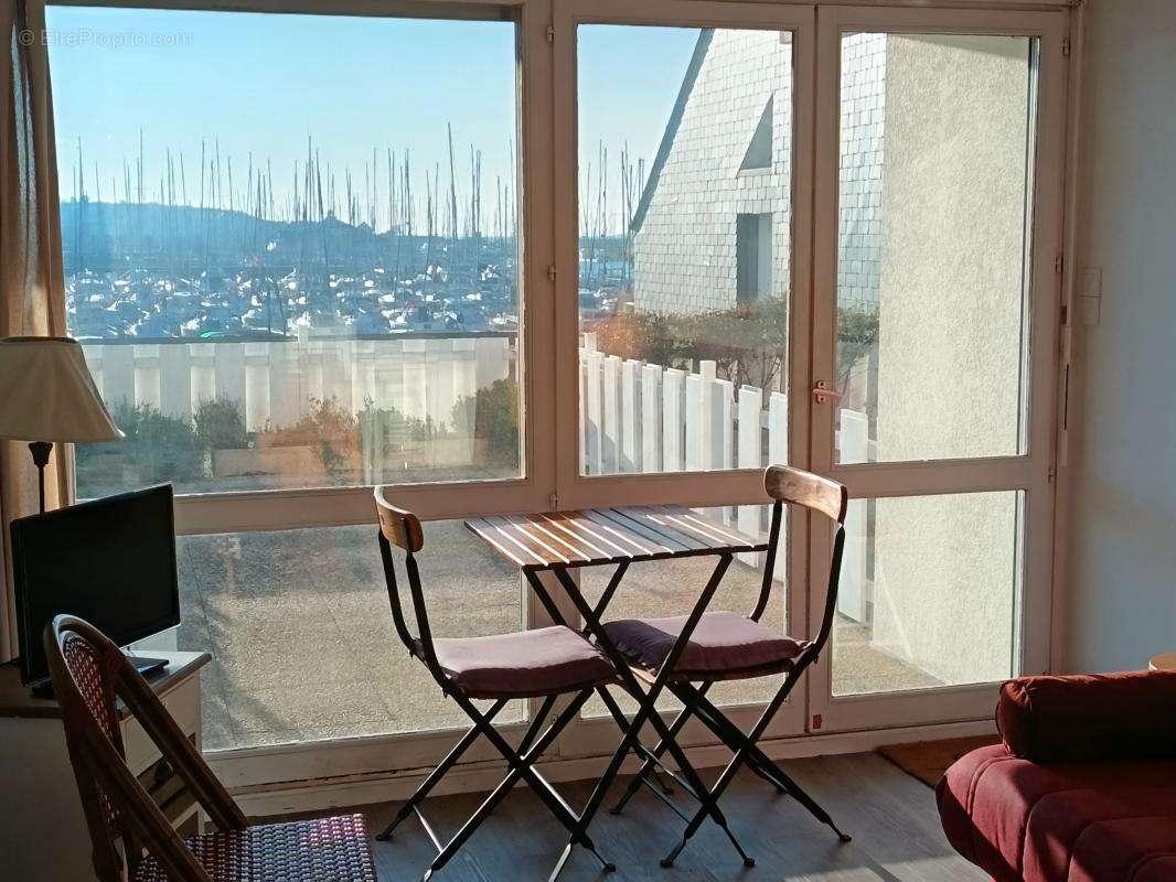 Appartement à ARZON