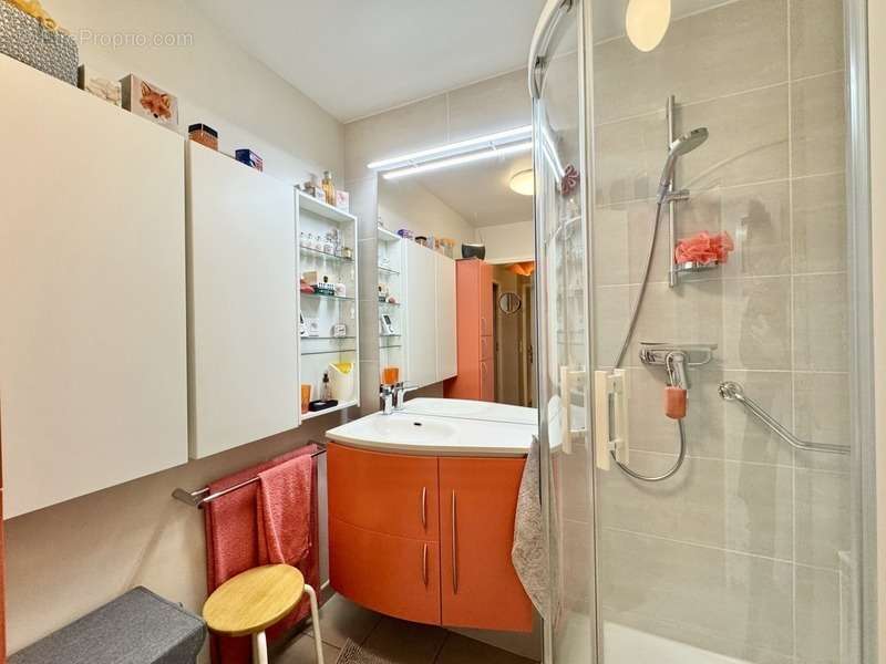 Appartement à VITRY-SUR-SEINE