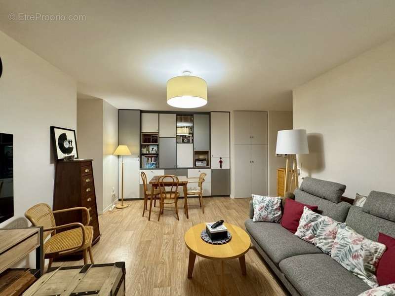 Appartement à VITRY-SUR-SEINE