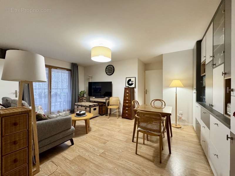 Appartement à VITRY-SUR-SEINE