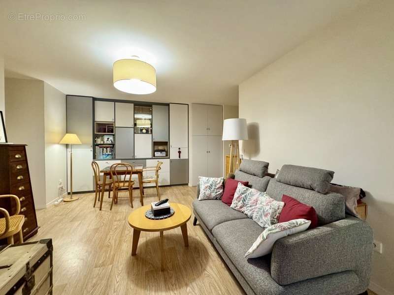 Appartement à VITRY-SUR-SEINE