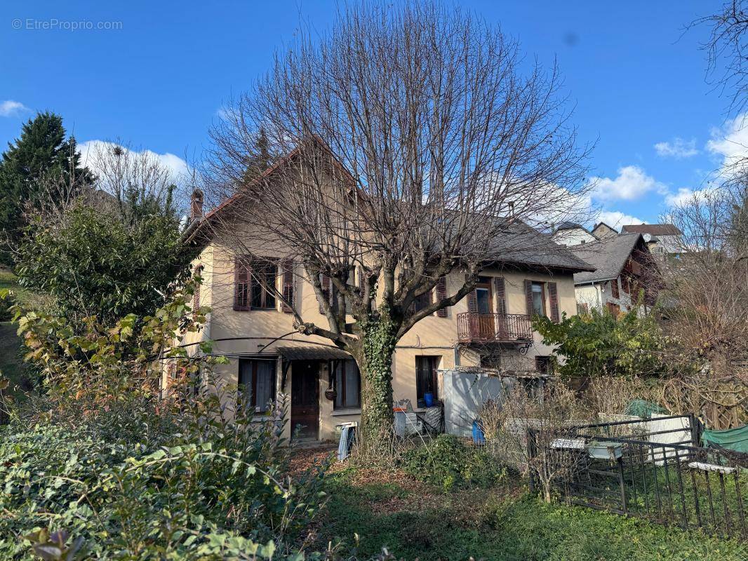 Maison à SAINT-JEOIRE-PRIEURE