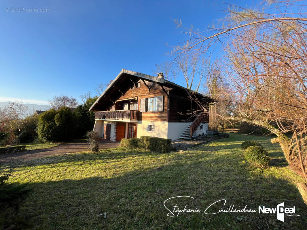 Maison à GRESY-SUR-AIX