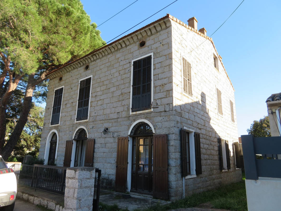 Maison à PORTO-VECCHIO