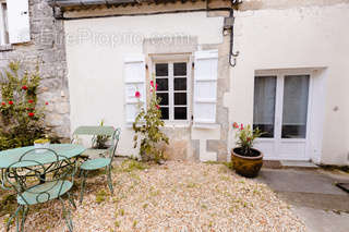 Maison à SAINT-SATURNIN