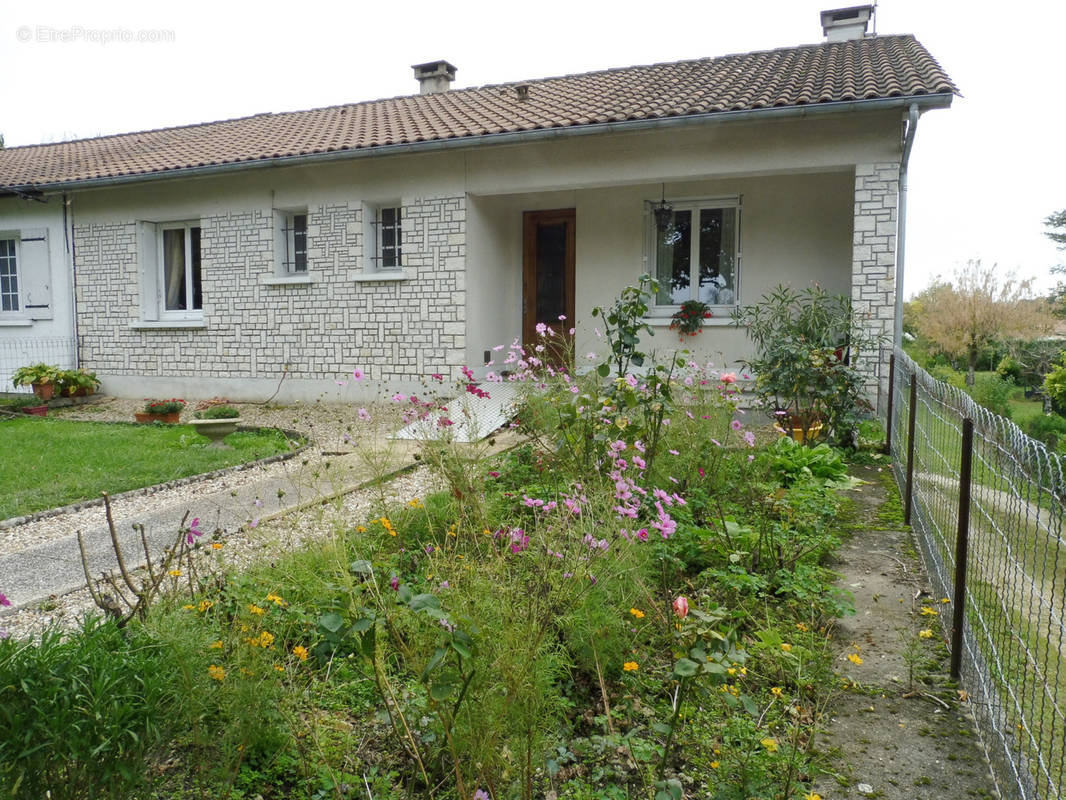 Maison à RIBERAC