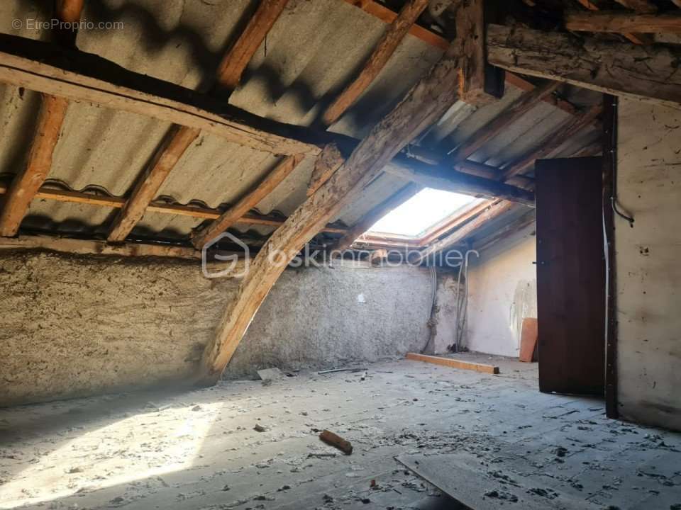 Appartement à LOURES-BAROUSSE