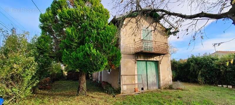 Maison à MANSLE