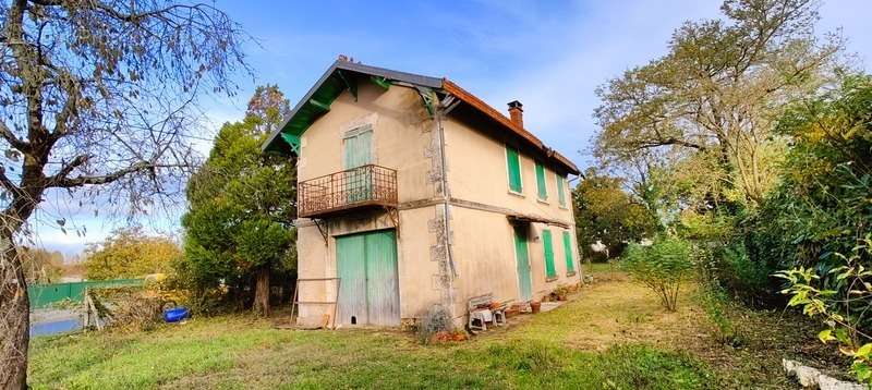 Maison à MANSLE