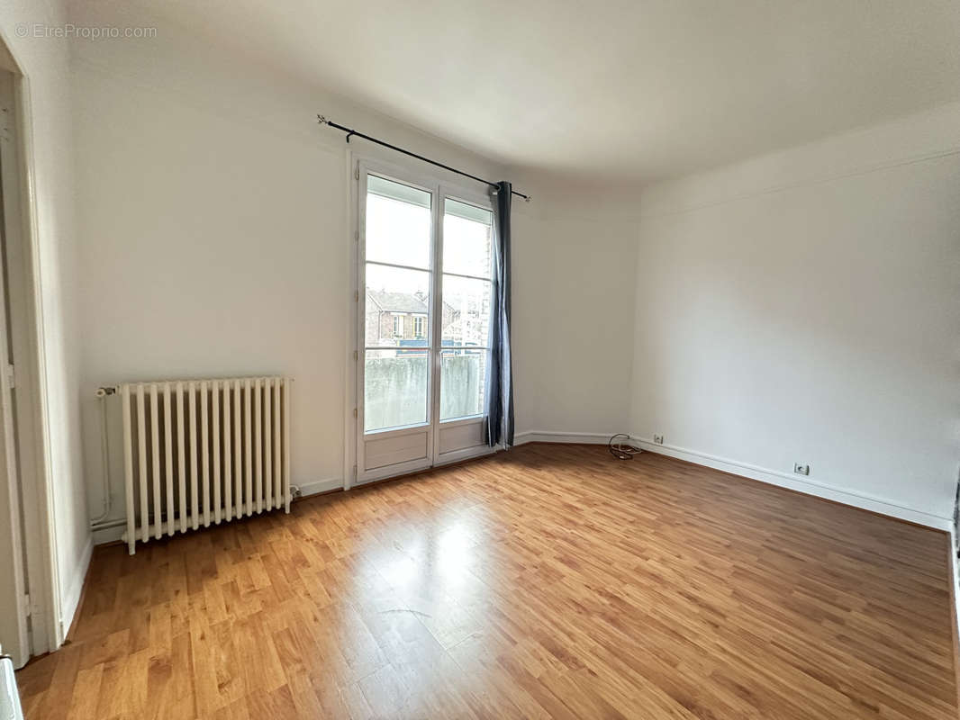 Appartement à BROU-SUR-CHANTEREINE