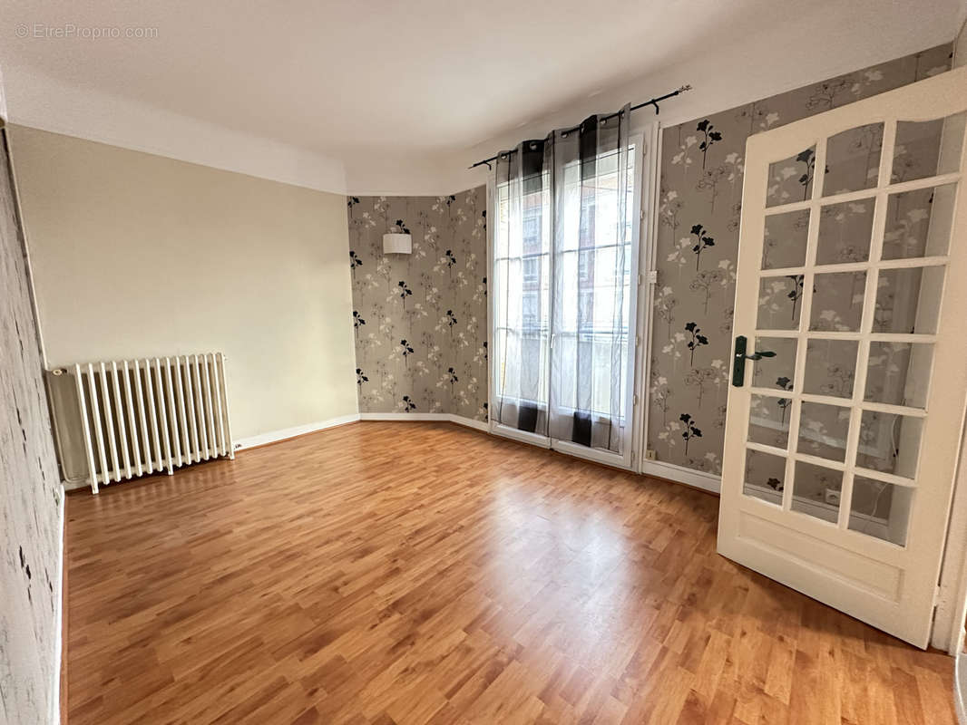 Appartement à BROU-SUR-CHANTEREINE