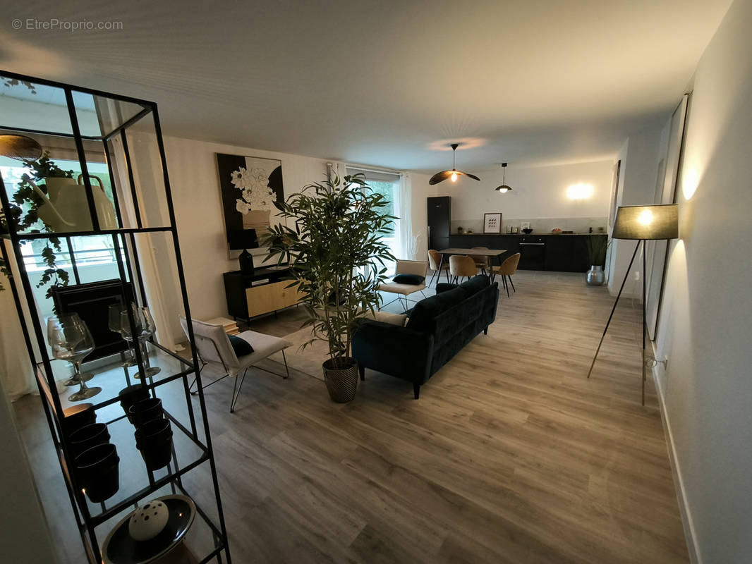 Appartement à JOUE-LES-TOURS