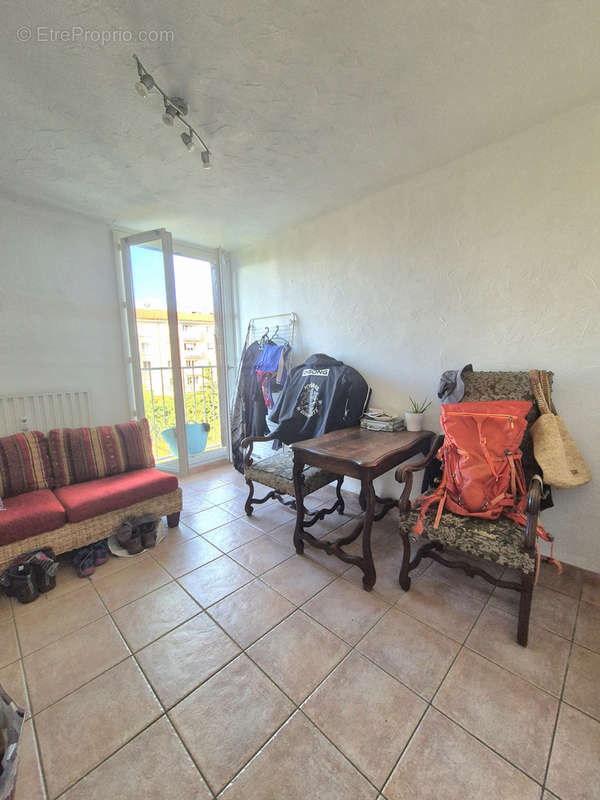 Appartement à HYERES