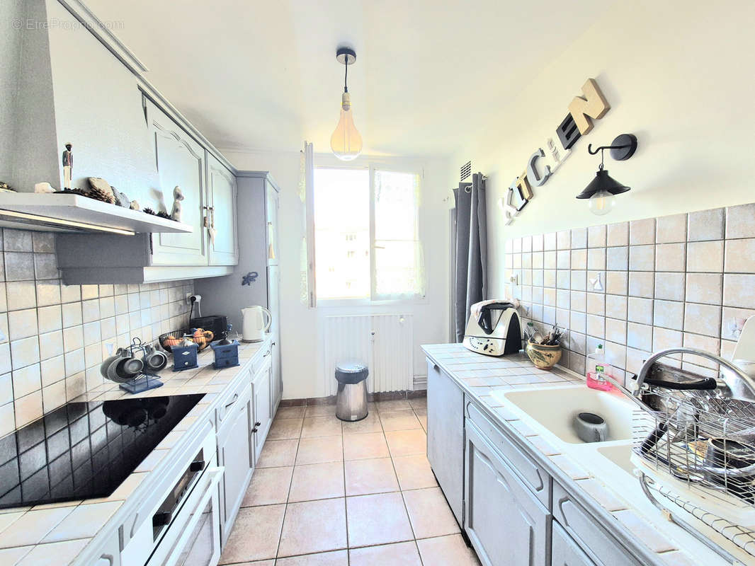 Appartement à HYERES