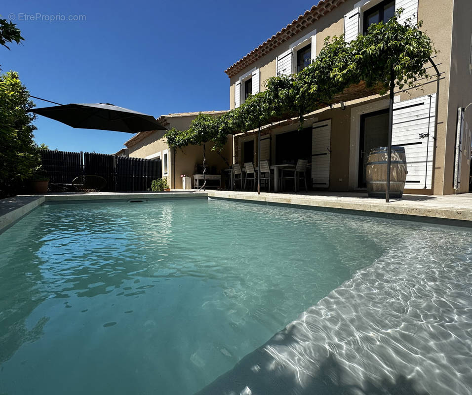 Maison à MAUSSANE-LES-ALPILLES