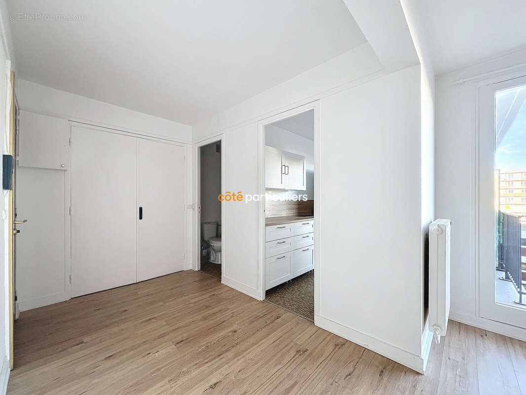 Appartement à ISSY-LES-MOULINEAUX