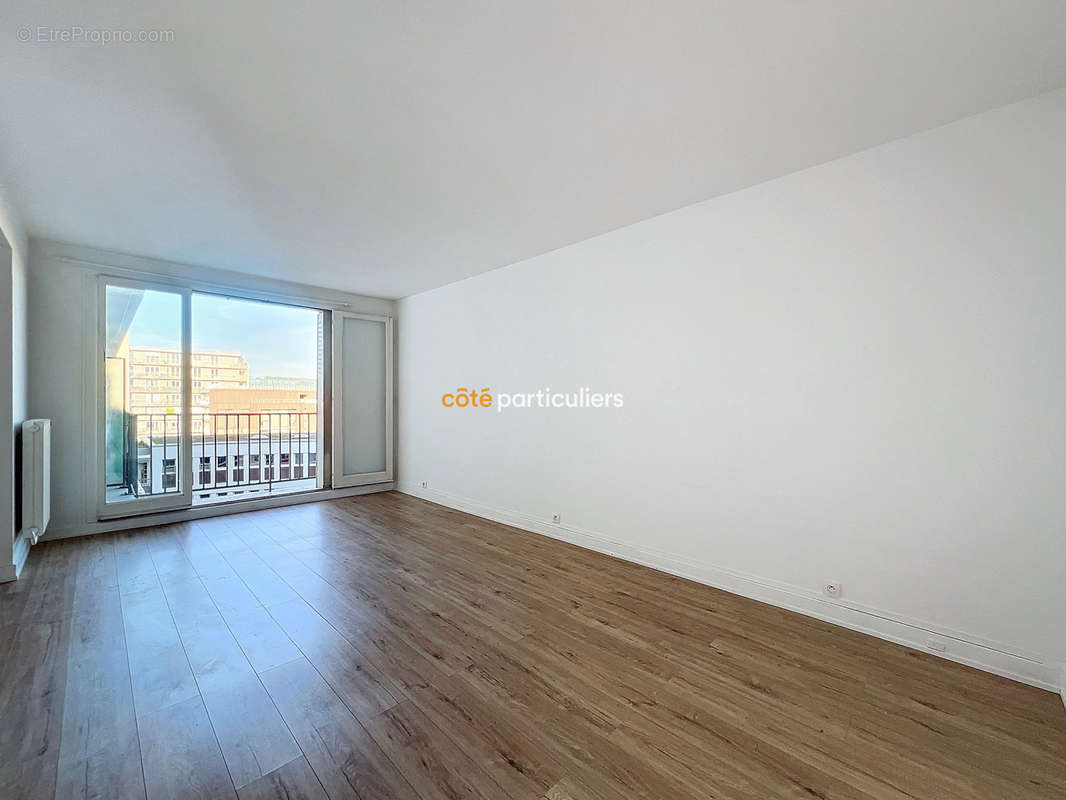 Appartement à ISSY-LES-MOULINEAUX