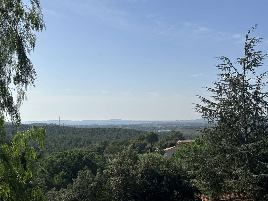 Maison à LA LONDE-LES-MAURES