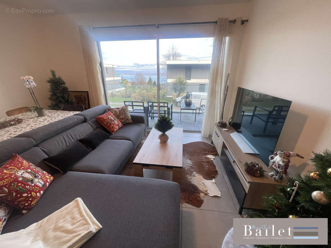 Appartement à EVIAN-LES-BAINS