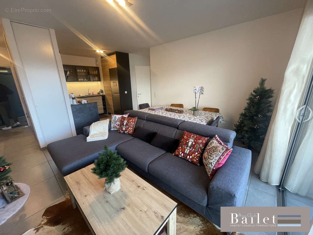 Appartement à EVIAN-LES-BAINS