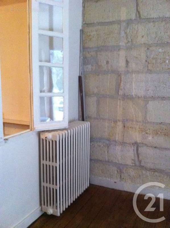 Appartement à COUTRAS