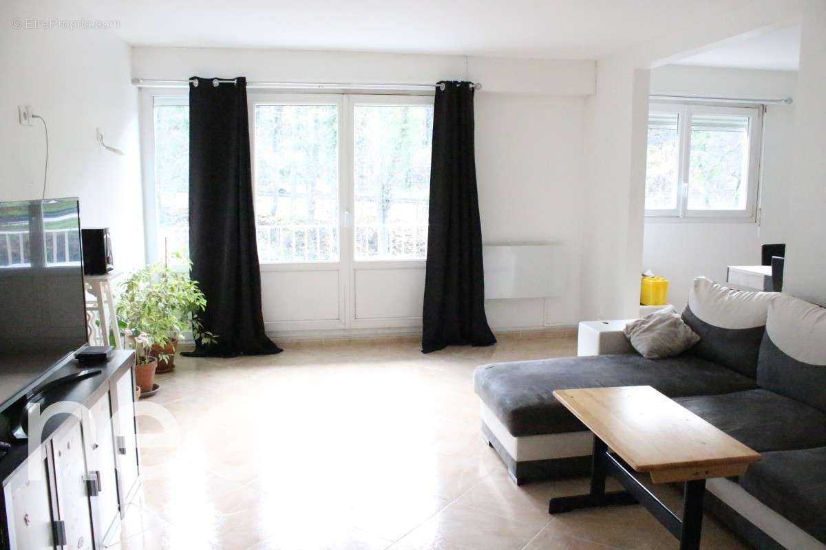 Appartement à FLINS-SUR-SEINE