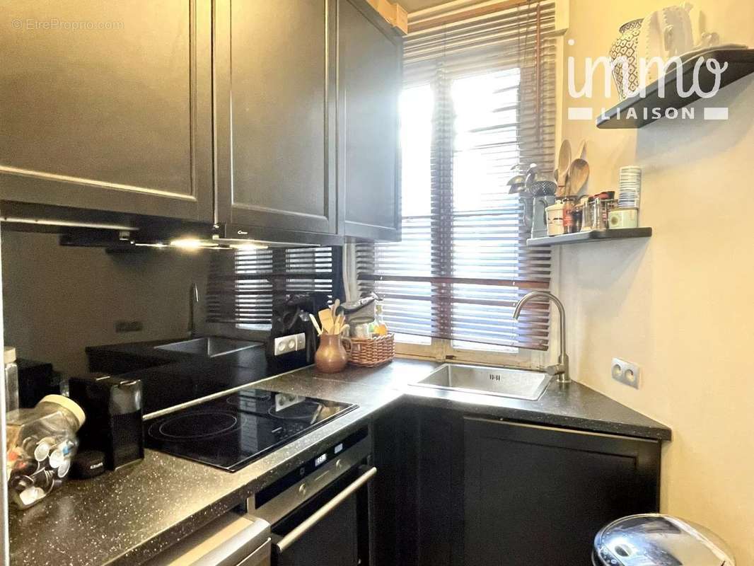 Appartement à PARIS-7E