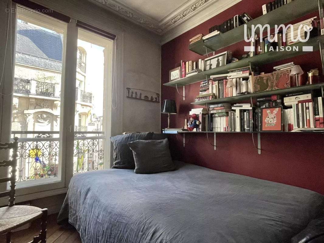 Appartement à PARIS-7E