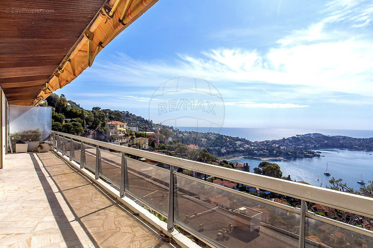 Appartement à VILLEFRANCHE-SUR-MER