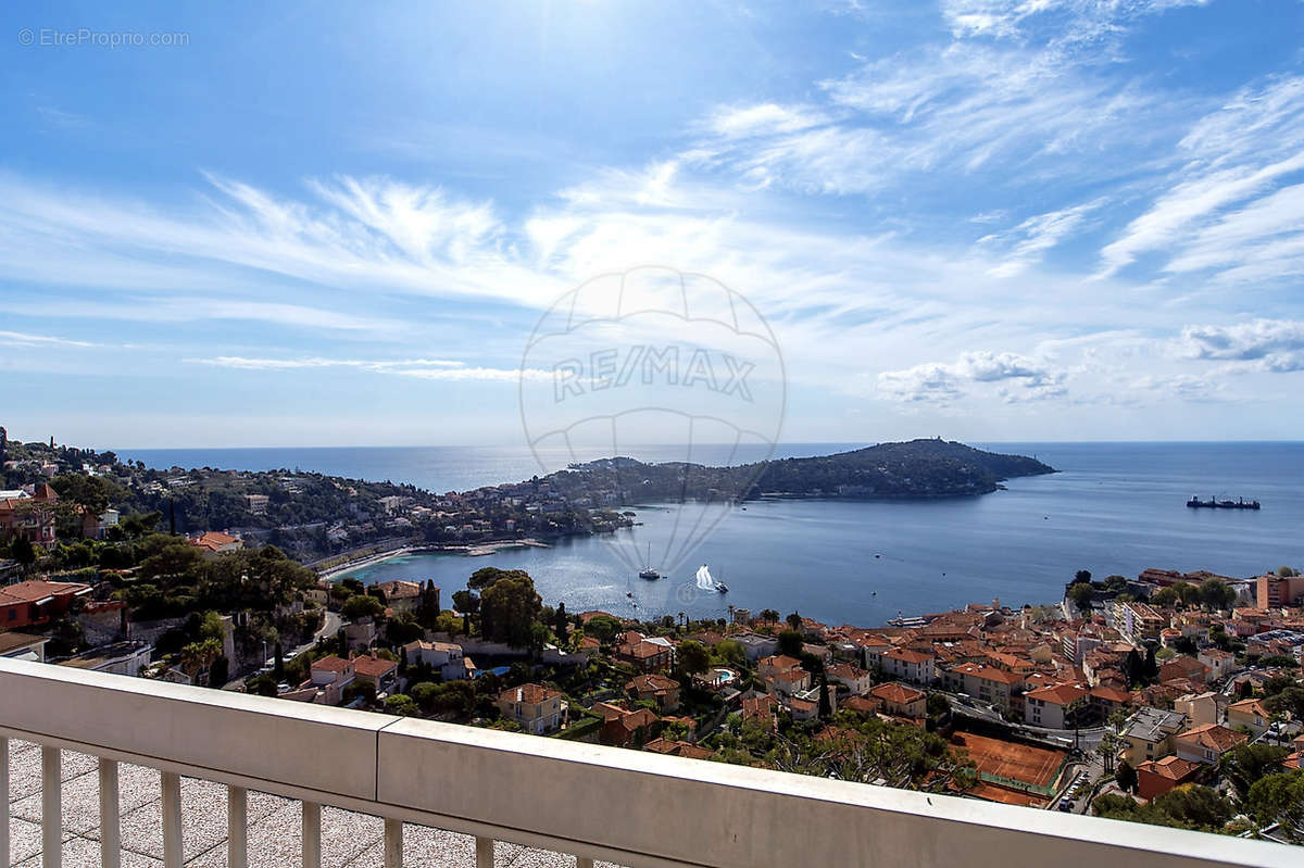 Appartement à VILLEFRANCHE-SUR-MER