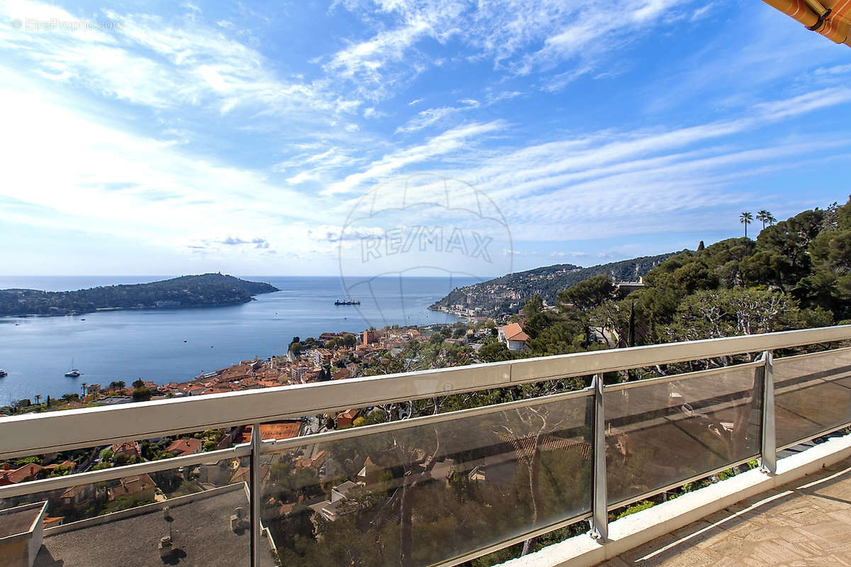 Appartement à VILLEFRANCHE-SUR-MER