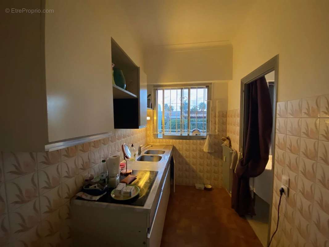 Appartement à VILLENEUVE-LOUBET