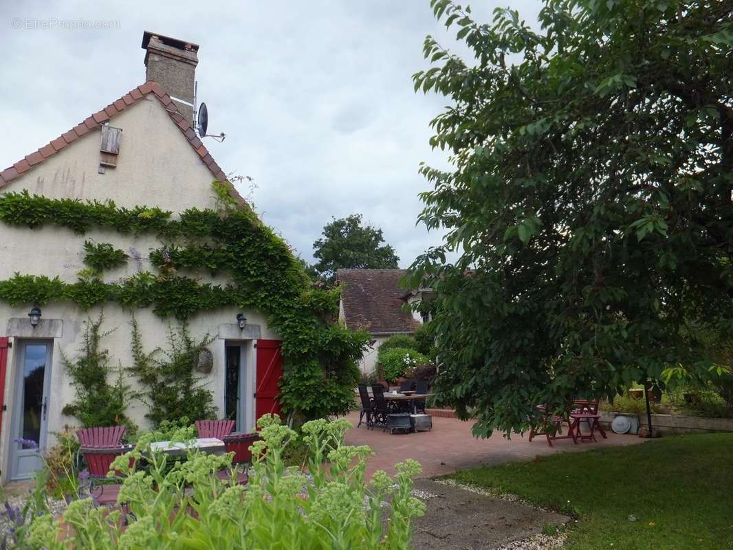 Maison à MERS-SUR-INDRE